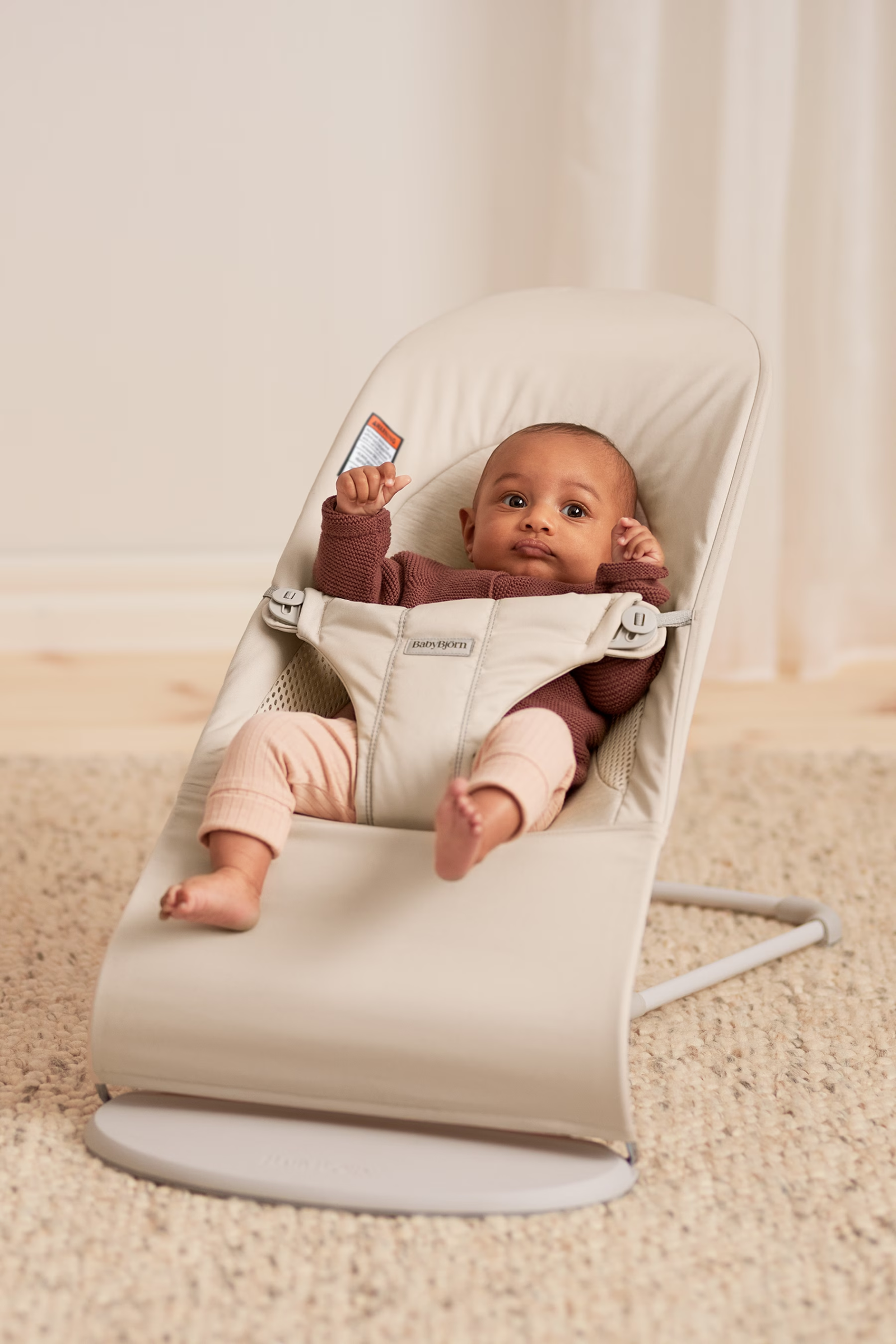 Lightweight Travel Crib with Mattress & amp; Carry Bag – One-Move Setup, Mesh Design