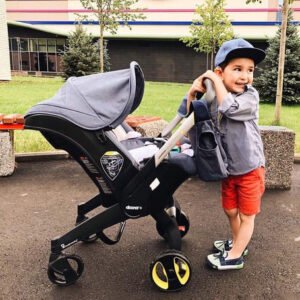 Integrated-Wheel Car Seat & Stroller Hybrid with LATCH Base