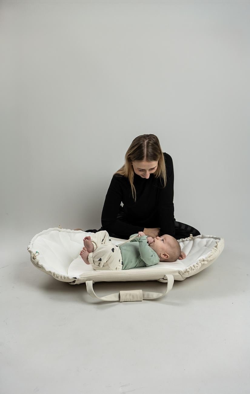 Adjustable Baby Lounger with Play Mat Conversion - Image 2