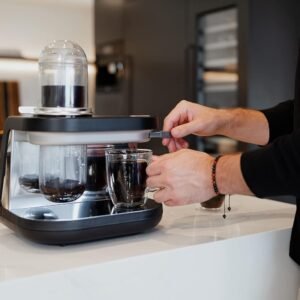 Vacuum Siphon Coffee Maker – Steam-Brewed, 9 Flavor Profiles, No Paper Filter